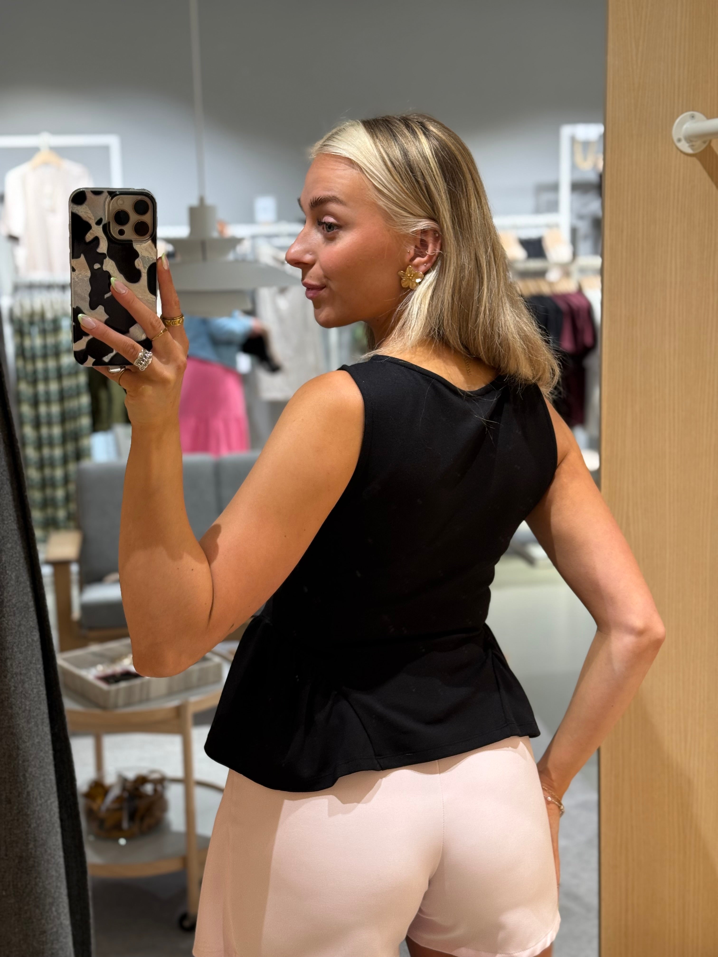 PCJILLY Top - Black